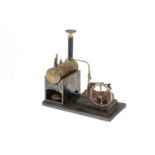 Doll Dampfmaschine, KD 4,8, mit oszill. Zylinder, auf Holzsockel, L 22,5, Z 4