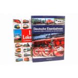 2 Bücher ”Deutsche Eisenbahnen” und ”1000 Lokomotiven”, Alterungsspuren