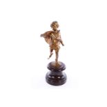 Bronzefigur, um 1900, Schlittschuhlaufendes Mädchen, undeutlich signiert ”FJH”, auf rundem