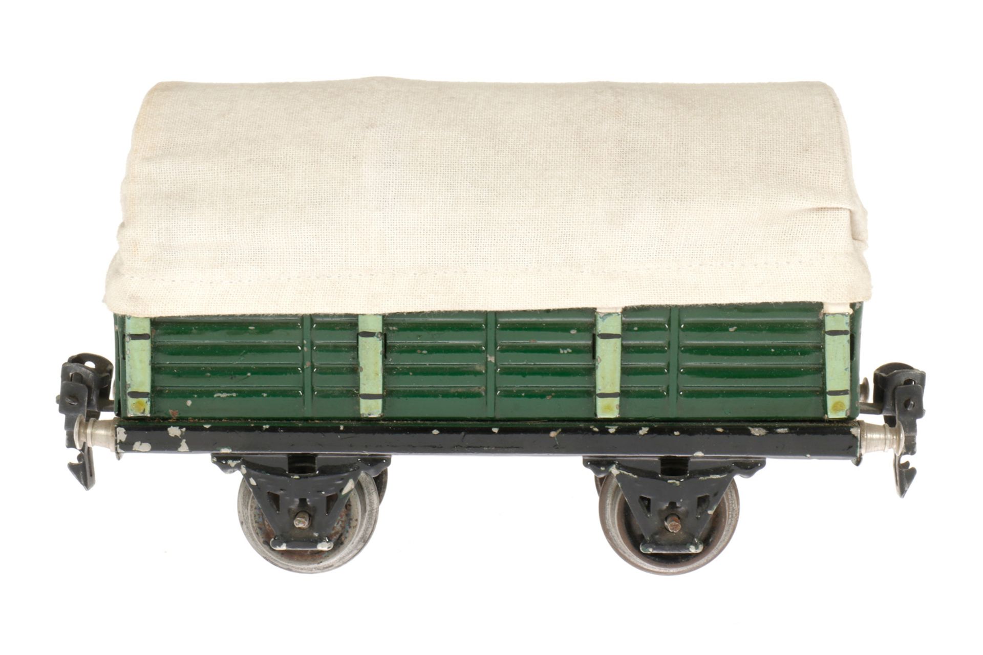 Märklin Planewagen 1939, S 0, handlackiert, mit papierbeklebten Rungen und Stoffplane, L 16,5, Z 2