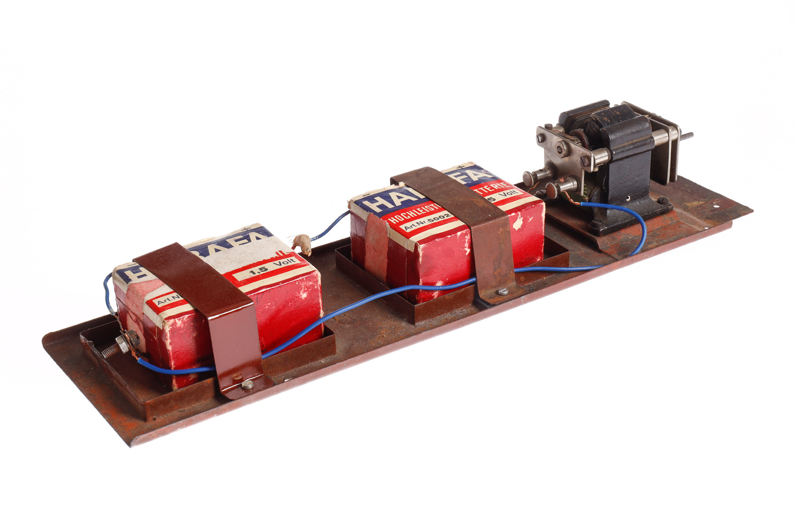 Märklin elektrischer Antrieb 3372, für Einschraubendampfer, uralt, mit Motor und Batterie, auf