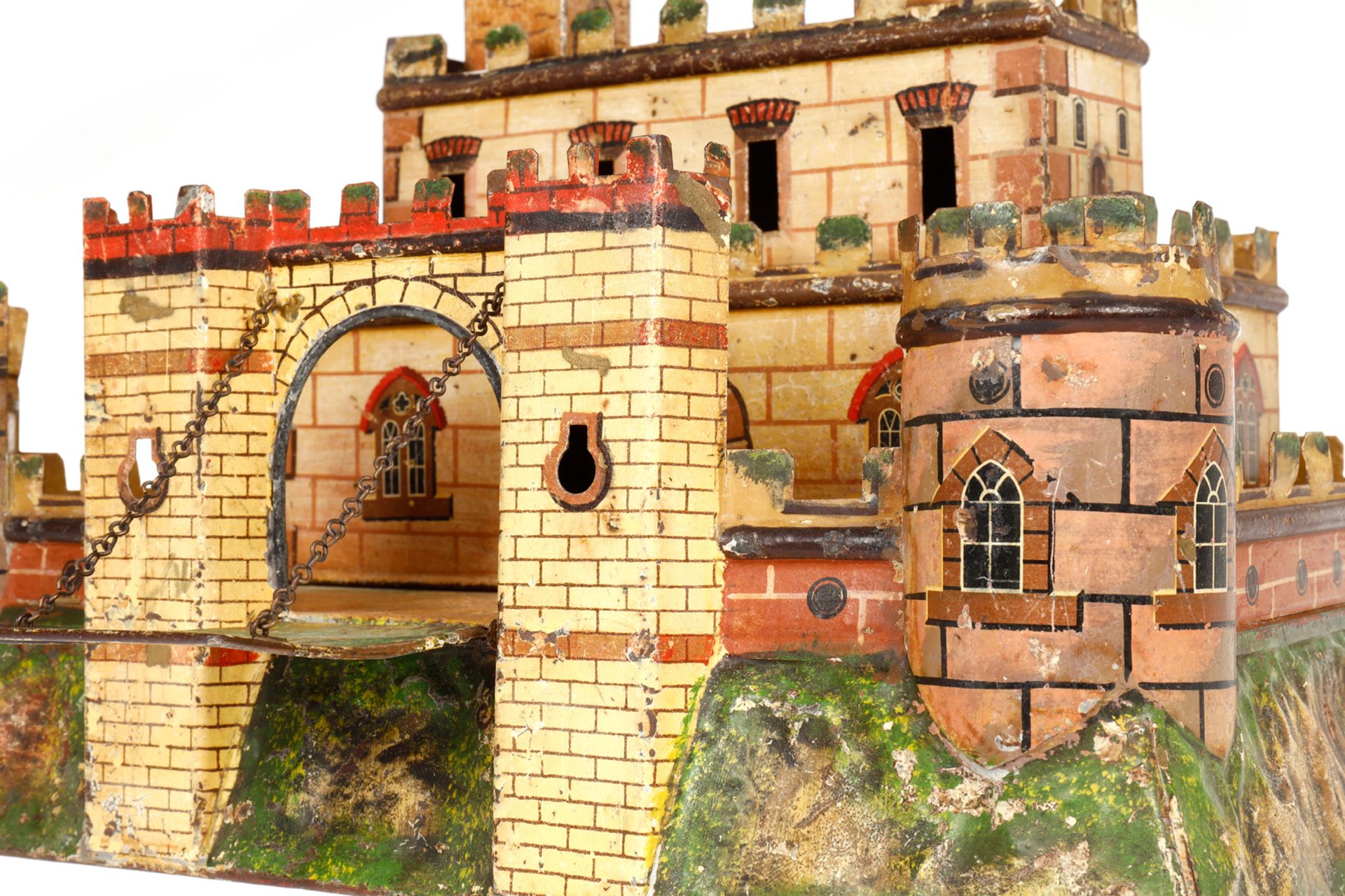 Märklin Festung 8131, uralt. Felsplateau mit Umfassungsmauer, Ecktürmen und durch Zugbrücke - Image 4 of 5