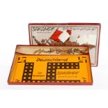 SAKAMPF-Militärspiel ”S.A.-Kampfspiel”, mit 12 Zinnfiguren (2 NV), Alterungsspuren, im tw besch. OK,