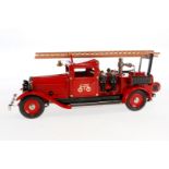 Märklin Feuerwehr-Motorspritze 19034, rot, mit Schlüssel und Zertifikat, L 38, OK, Z 1-2