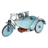 Pinard Motorrad mit Seitenwagen, uralt, hellblau handlackiert, Uhrwerk intakt, mit elektrisch