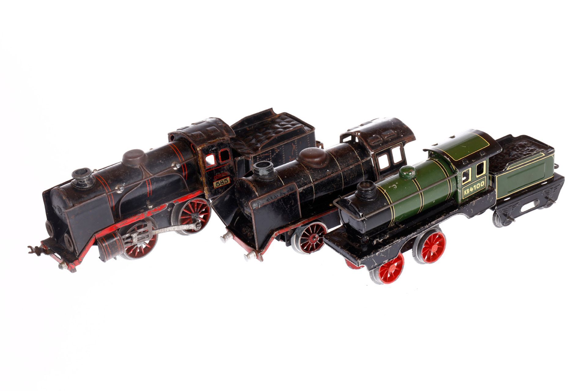 3 Dampfloks, Märklin, Bub und Kraus, Spur 0, Uhrwerk, 1 intakt, dazu 2 Tender, tw besch. und NV, Z