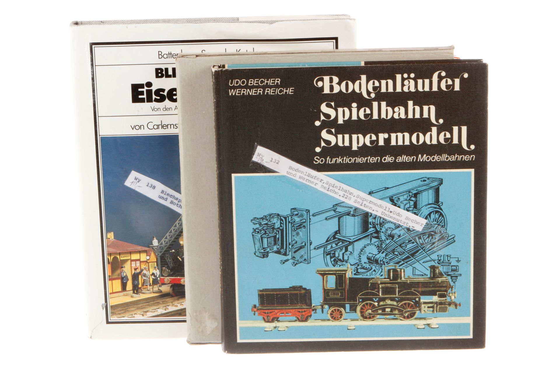 3 Bücher, "Mit Uhrwerk, Dampf und Strom", "Bodenläufer, Spielbahn, Supermodell" und Battenberg "