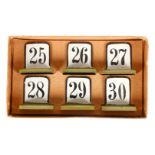 Märklin Nummernschild-Garnitur 2357, HL, 25-30, LS und gealterter Lack, H 3, im Teil-Karton, Z 2