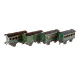 4 Märklin Wagen 1719 und 1720, Spur 0, CL, 3 Dächer rest., LS, L 12,5, Z 3