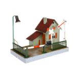 Märklin Wärterhaus 2163 B, HL, mit Signal, Andreaskreuz, Bogenlampe und Beleuchtung, LS und