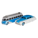 2 Dinky Toys Fahrzeuge, blau/grau und blau/silbern, LS und Alterungsspuren, Z 3