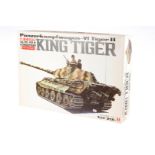 Bandai Bausatz Panzerkampfwagen VI "King Tiger" 8217-2700, Maßstab 1:24, wohl komplett, im leicht
