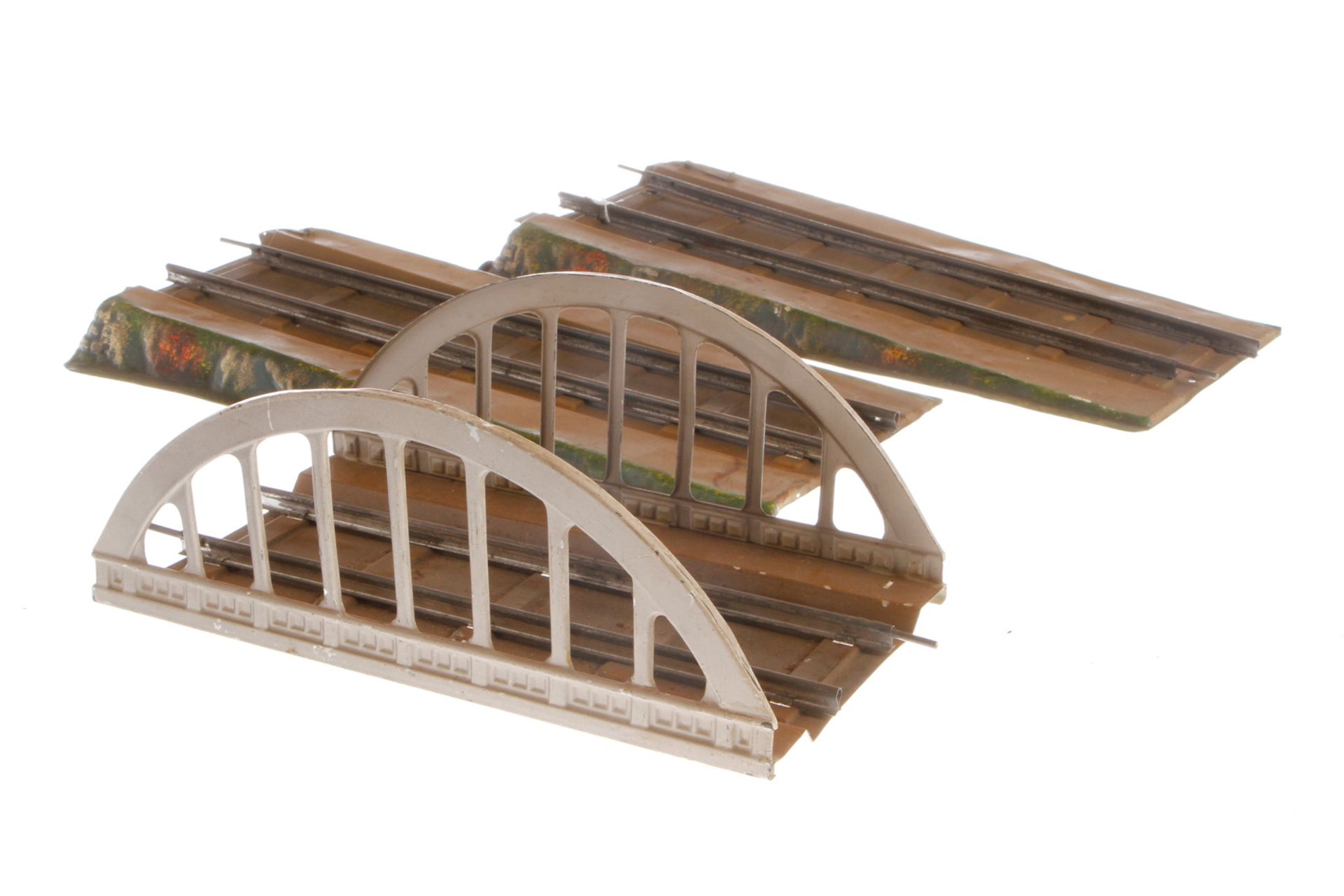 Märklin Brücke, Spur 1, 3-teilig, Gesamtlänge ca. 95, tw LS, Alterungsspuren, Z 3