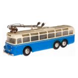 Eheim Trolley-Bus 6110/1, Spur H0, creme/blau, Alterungsspuren, sonst noch Z 2