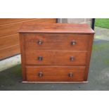 Late 19th / early 20th century chest of 3 drawers with turned drawer handles. 106 x 46 x 87cm