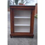 Edwardian mahogany inlaid display cabinet with glazed door and 3 shelves. 77 x 30 x 104cm tall. In