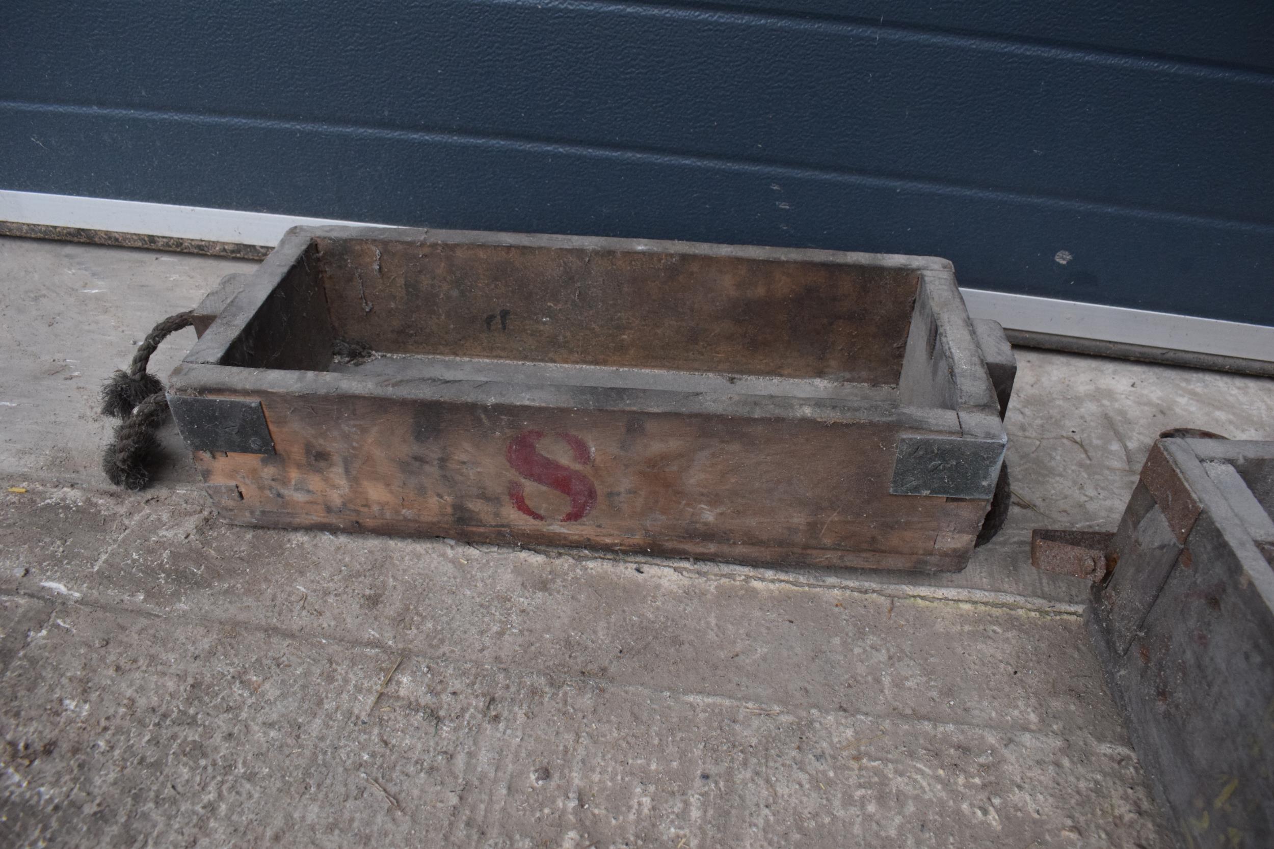 A pair of heavy-duty wooden carry crates for military use or similar (2). Largest approx 75 x 30cm. - Image 8 of 9