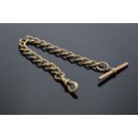 9ct gold watch chain with T-bar. 19.0 grams. 21.5cm long.