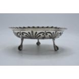 Victorian silver bon bon dish raised on ball and claw feet. 86.3 grams. Sheffield 1898.