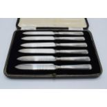 A cased set of 6 silver-handled tea knives Sheffield 1922 (6).