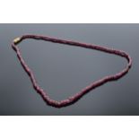 Garnet bead necklace. 50cm long.