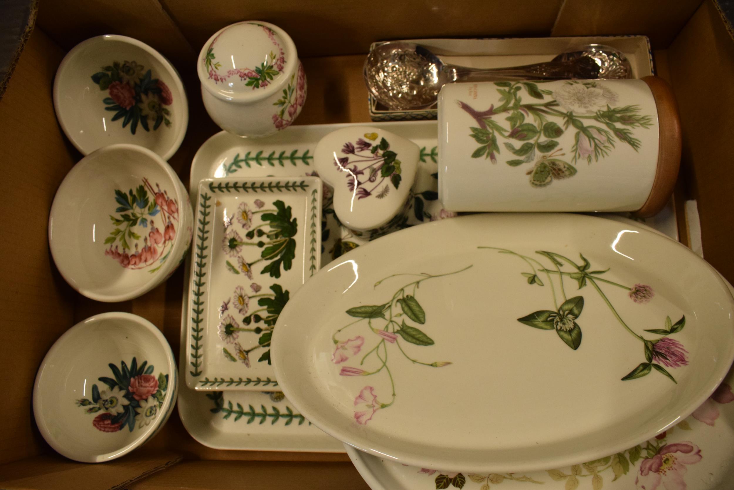 A collection of Portmeirion pottery to include storage jars, trinkets, bowl, plates and a plastic - Image 2 of 5