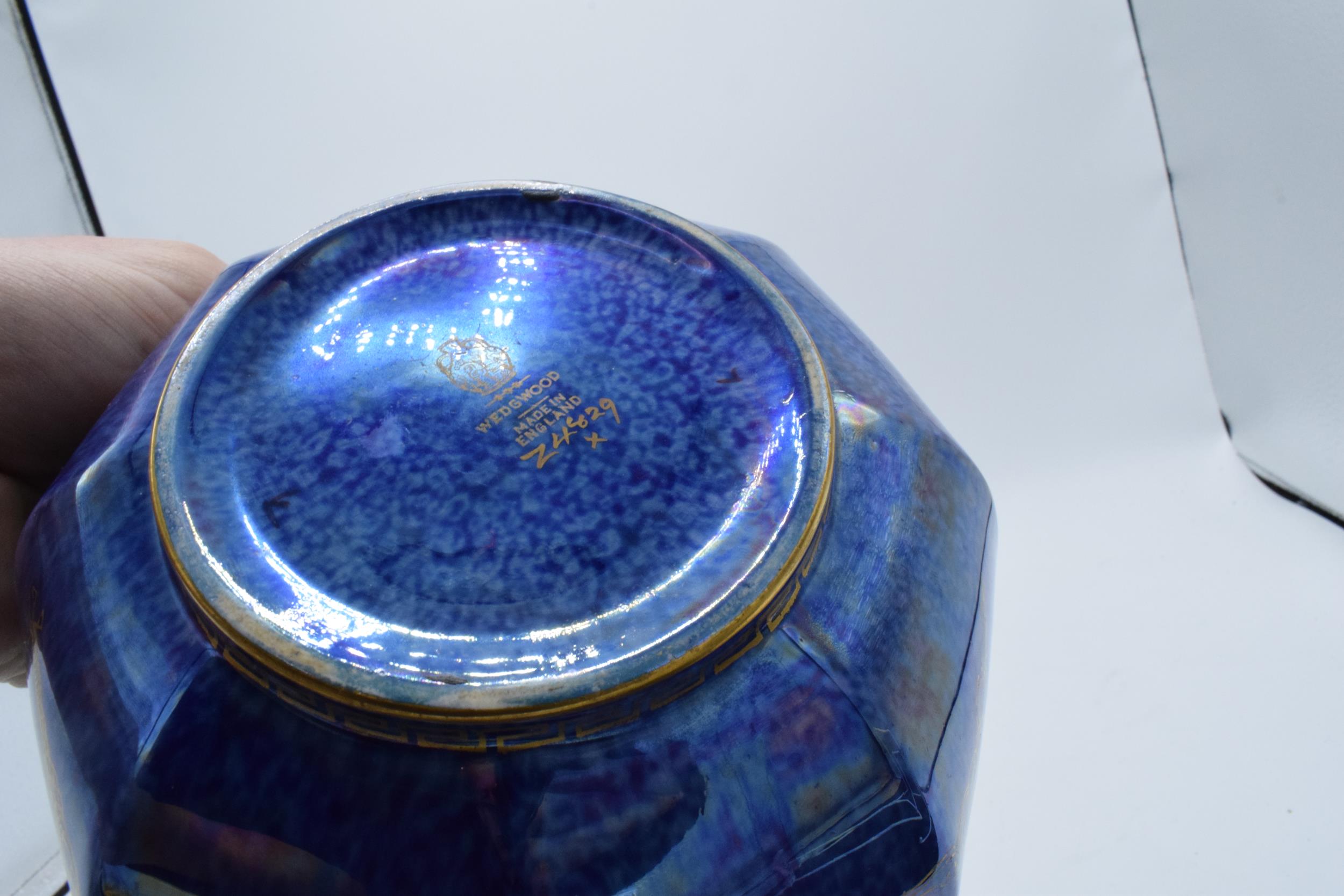 Wedgwood Dragon lustre hexagonal bowl designed by Daisy Makeig-Jones. 16cm diameter, 8cm tall. In - Image 10 of 11