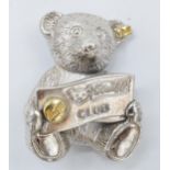 A silver Steiff Club teddy bear brooch, 18.1 grams. 3.5cm tall.