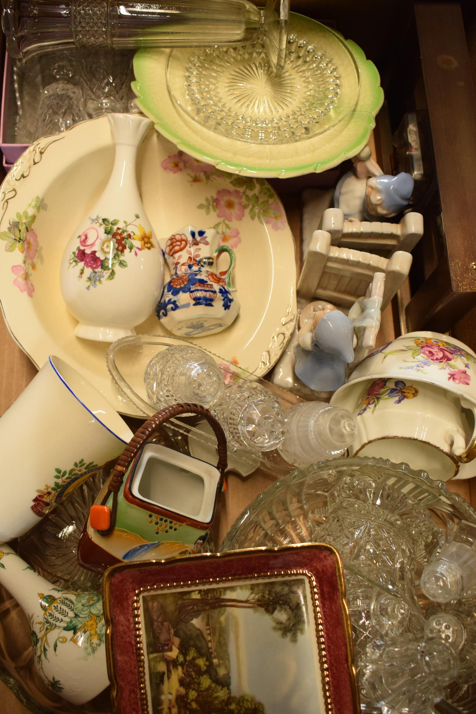 A mixed collection of items to include glassware, coronation mugs and beakers, pottery, - Image 3 of 3