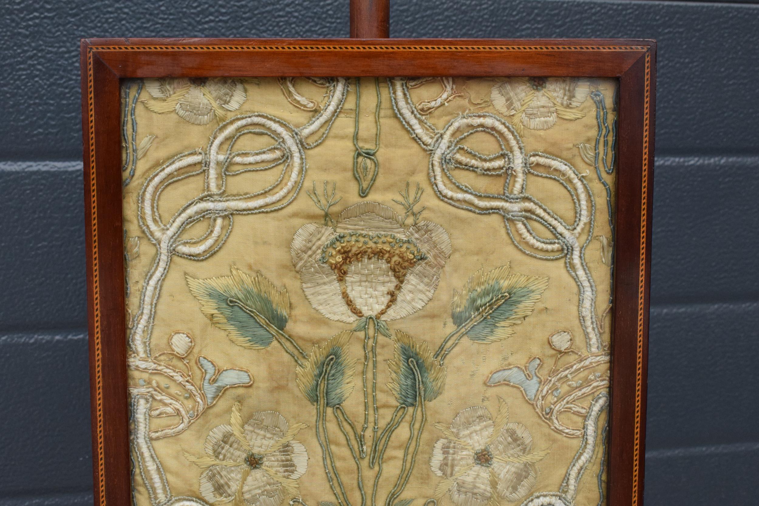 Georgian mahogany pole screen with silkwork panel on tripod base with inlaid decoration to panel - Image 7 of 10