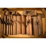 A collection of antique wooden block planes (14).