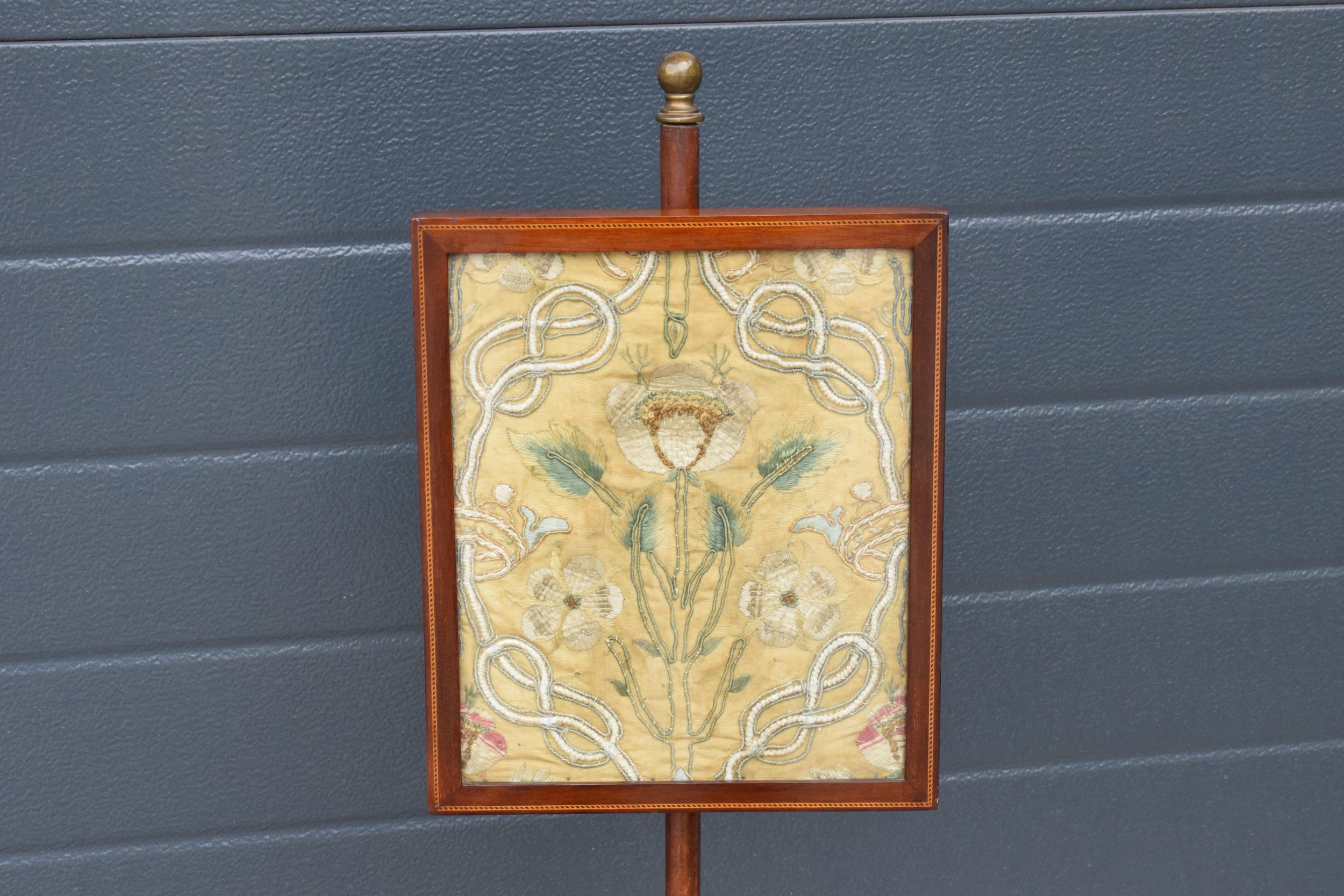 Georgian mahogany pole screen with silkwork panel on tripod base with inlaid decoration to panel - Image 2 of 10