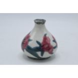 Cobridge Pottery squat vase, 9.5cm tall. In good condition with no obvious damage or restoration.