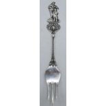 Dutch / continental silver fork with figural handle, 47.6 grams, 19cm long.