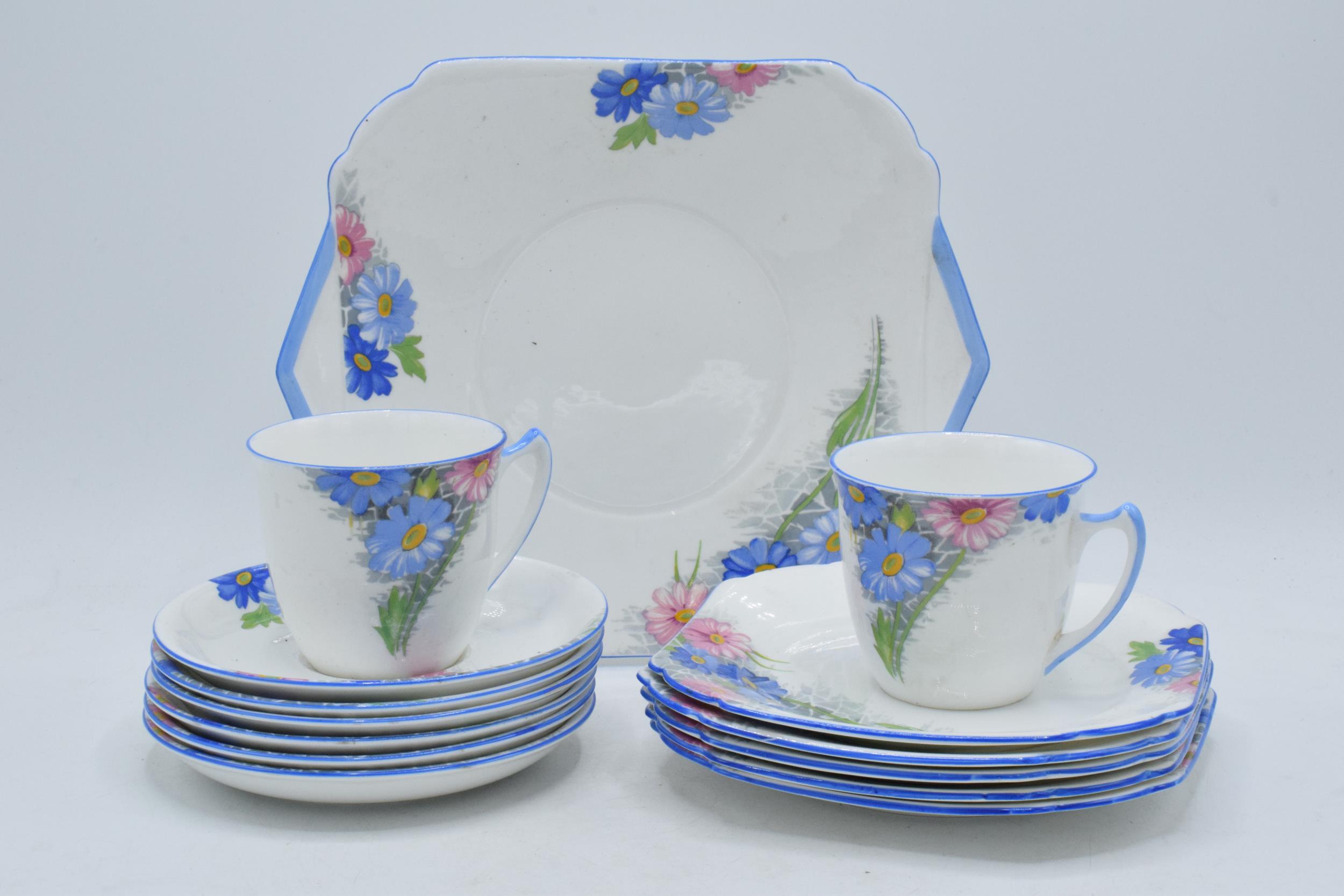 Shelley Strand shaped tea set pattern 12216 to include a cake plate, 6 saucers, 5 side plates, 2 - Image 4 of 4