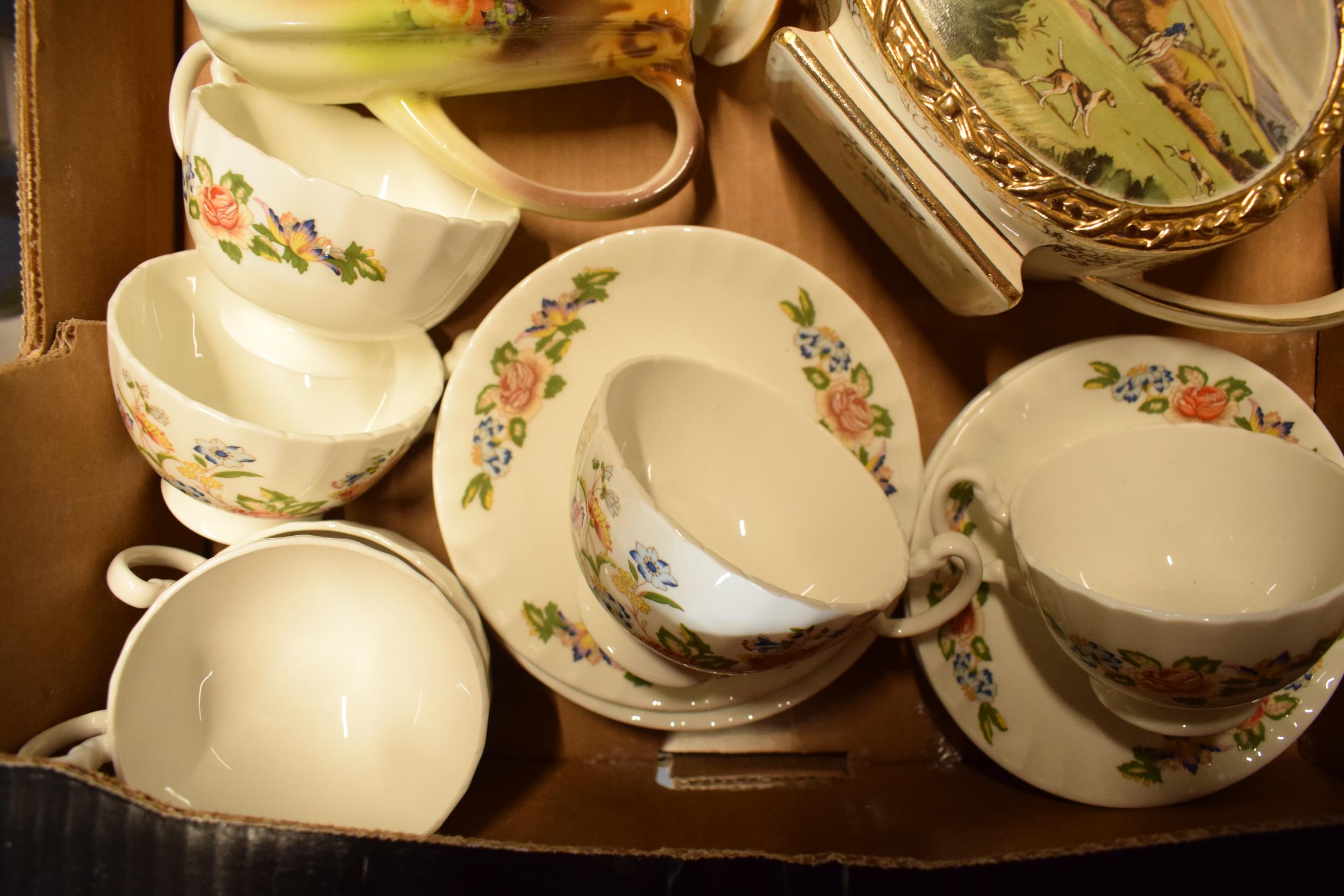 A collection of pottery to include Aynsley Cottage Garden telephone, 6 cups and 6 saucers together - Image 4 of 4