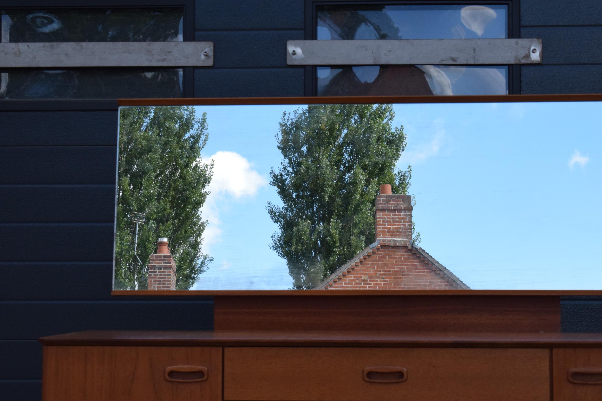 Austinsuite mid century teak mirror backed sideboard / dressing table, 133 x 46 x 122cm tall. Age- - Image 4 of 8