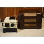 Vintage large Bakelite radio together with Classic Gnome 745 projector (2), both untested.