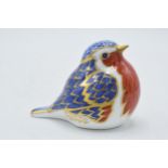 Royal Crown Derby paperweight Robin, first quality with gold stopper. In good condition with no