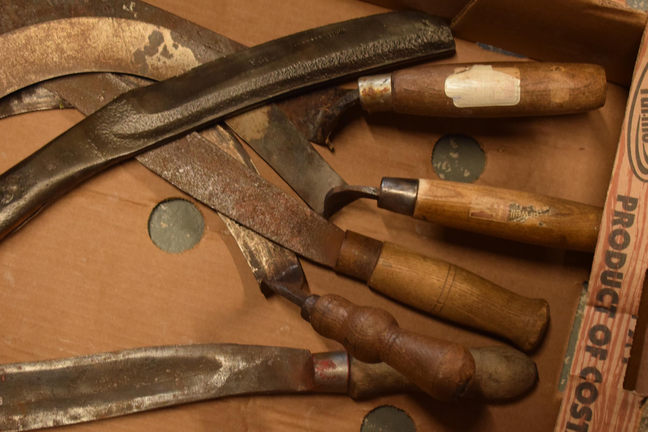 A collection of vintage scythes and similar tools to include branded examples (collection only). - Image 3 of 3