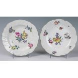 Schale und Teller mit Blumenbemalung Meissen, um 1740/50