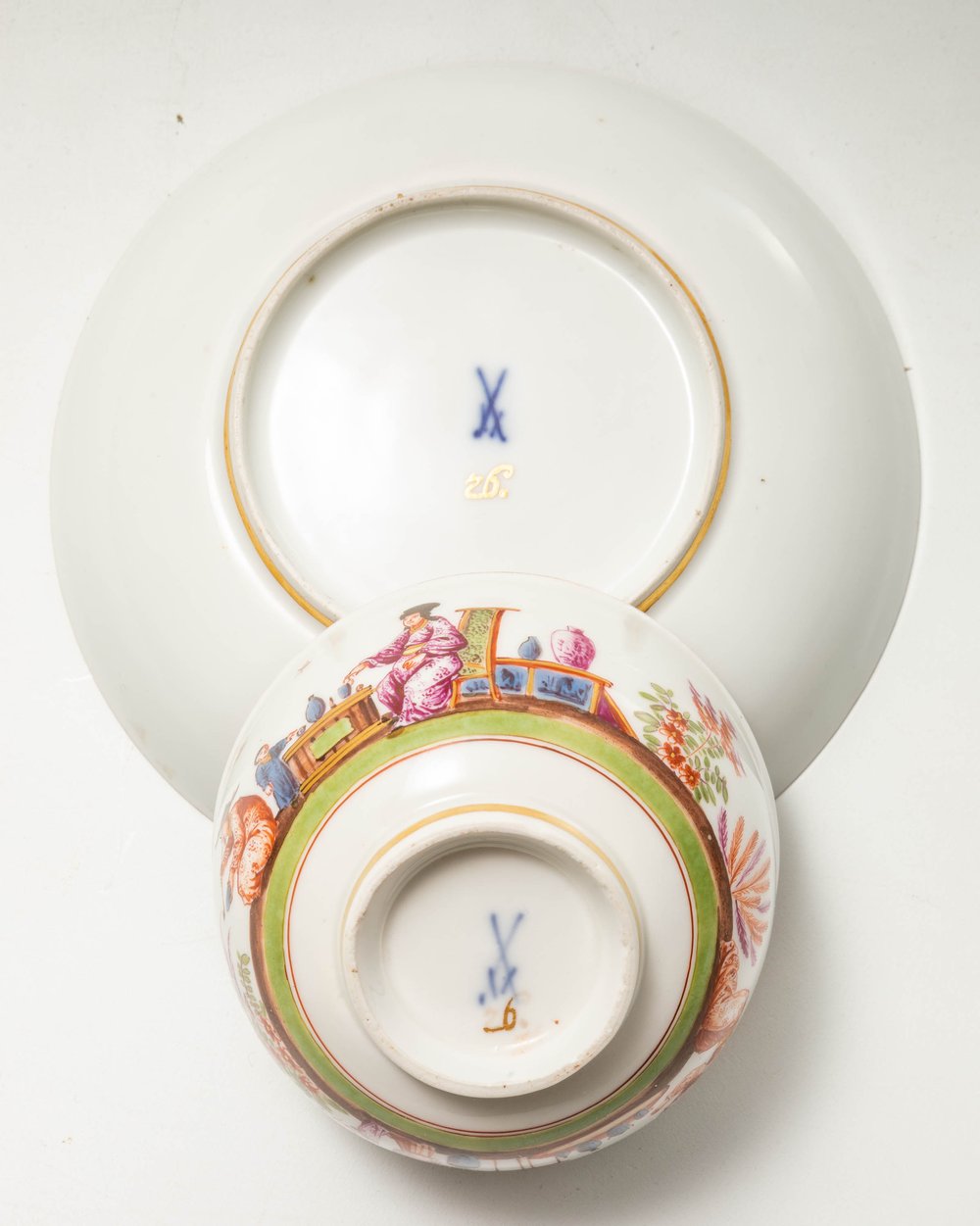 Koppchen und Unterschale mit Hoeroldt-Chinoiserien Meissen, um 1735/40 - Image 4 of 4