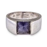 Cartier-Tank-Amethyst-Bandring