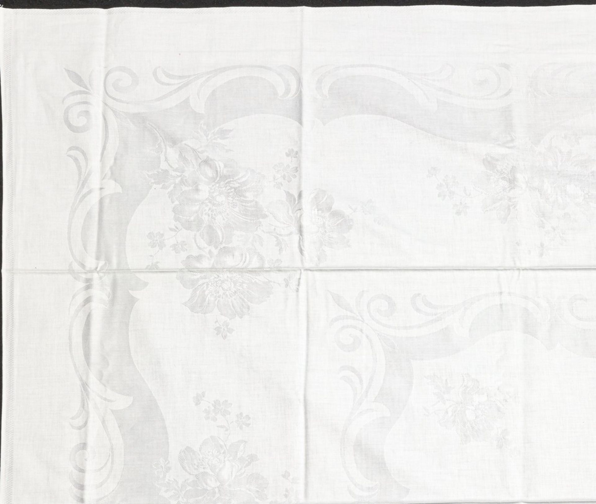 Zwei weiße Tafeltücher - Bild 4 aus 4