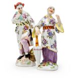 Japanerin mit Schirm. Japanerin mit Flasche und Zitronenkorb Meissen