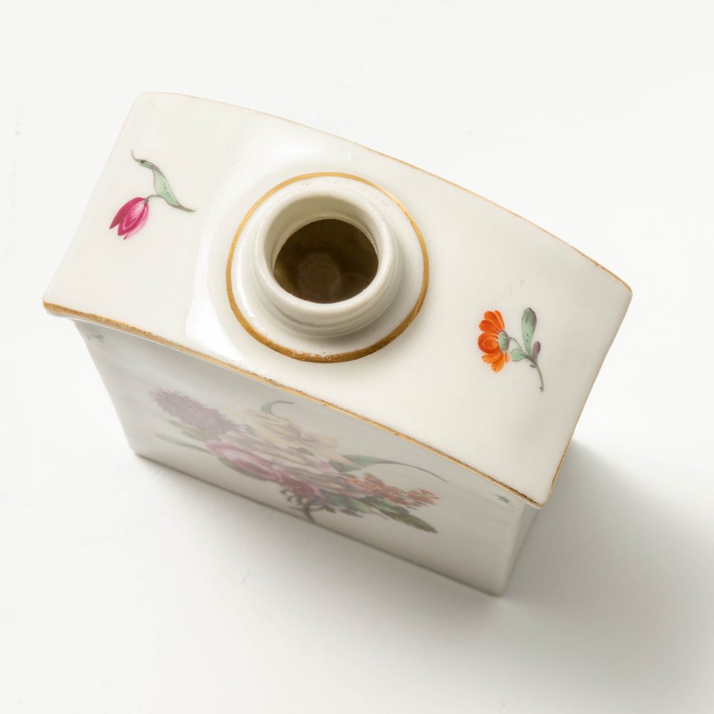 Teedose mit Manierblumen Ludwigsburg, um 1780 - Image 3 of 3