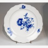 Große runde Platte "Blaue Blume" Meissen, um 1860/1924