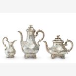 Kaffeekanne, Teekanne und Sahnegießer London, um 1850