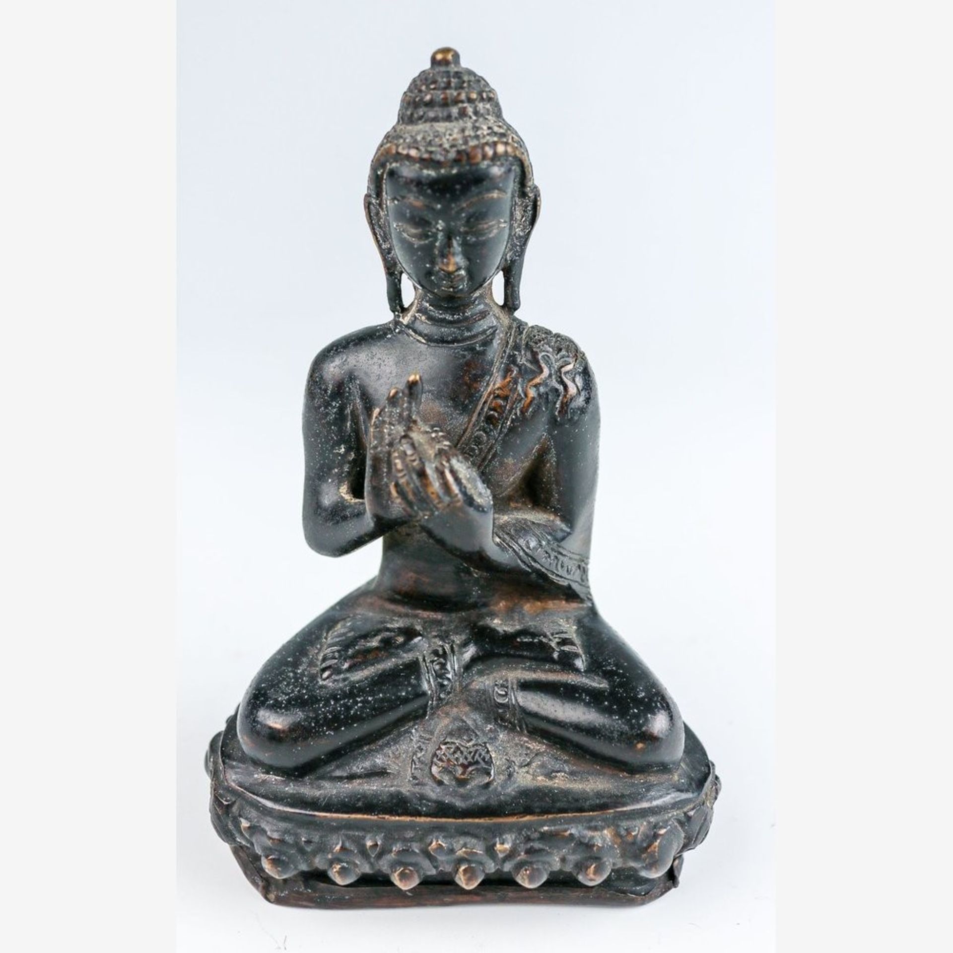 Kleine Figur eines sitzenden Buddha Tibet