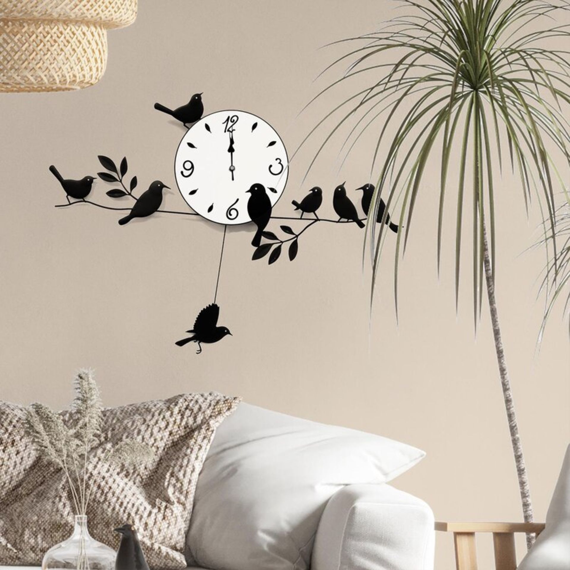 Oversized Marlee 70cm Wall Clock - RRP £39.99 - Image 4 of 5